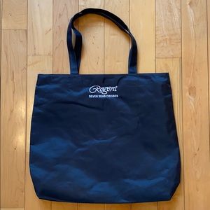 Regent Tote